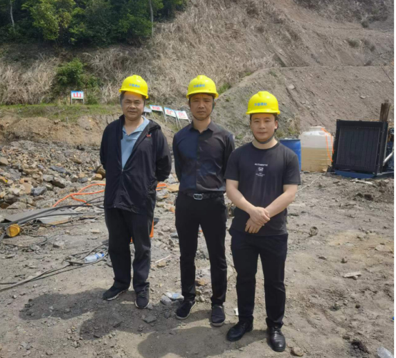 1685674267591659.jpg 1685674175049.jpg