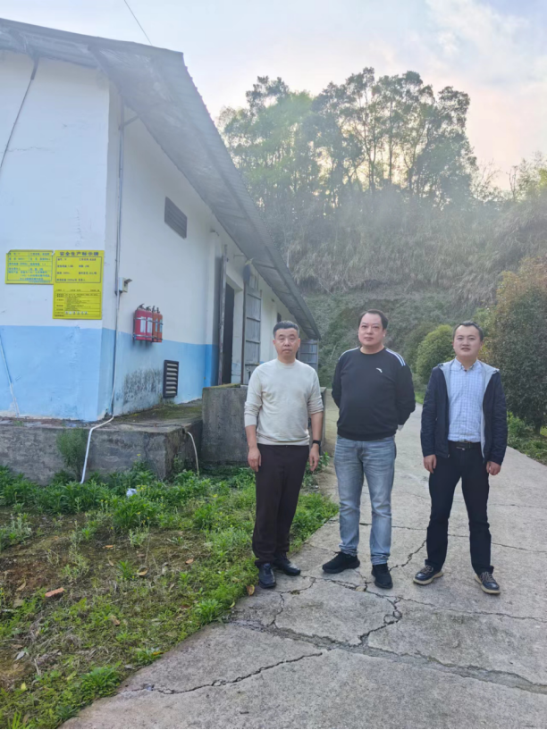 1721094955165373.jpg 1721094940602.jpg