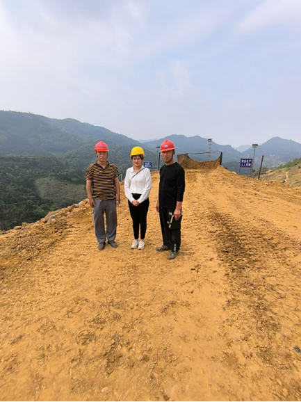 1728871077127113.jpg 1728871036960.jpg